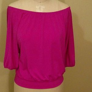 🌸Tops 3 for $15 Off-the-shoulder top